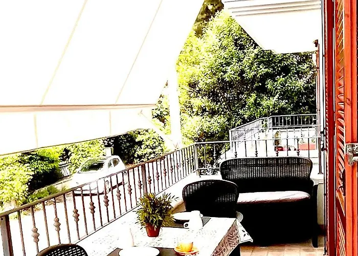 Apartment Residenza Del Parco Renzi Con Terrazza