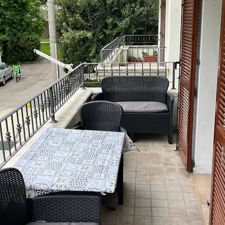 Apartment Residenza Del Parco Renzi Con Terrazza Rimini