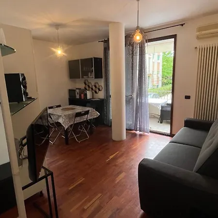 Residenza Del Parco Renzi Con Terrazza * Rimini